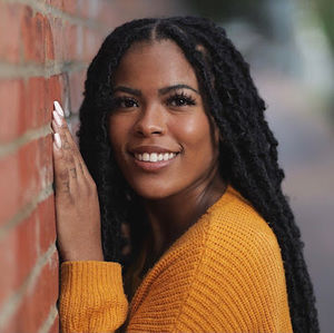 Meet your Posher, Nicolette